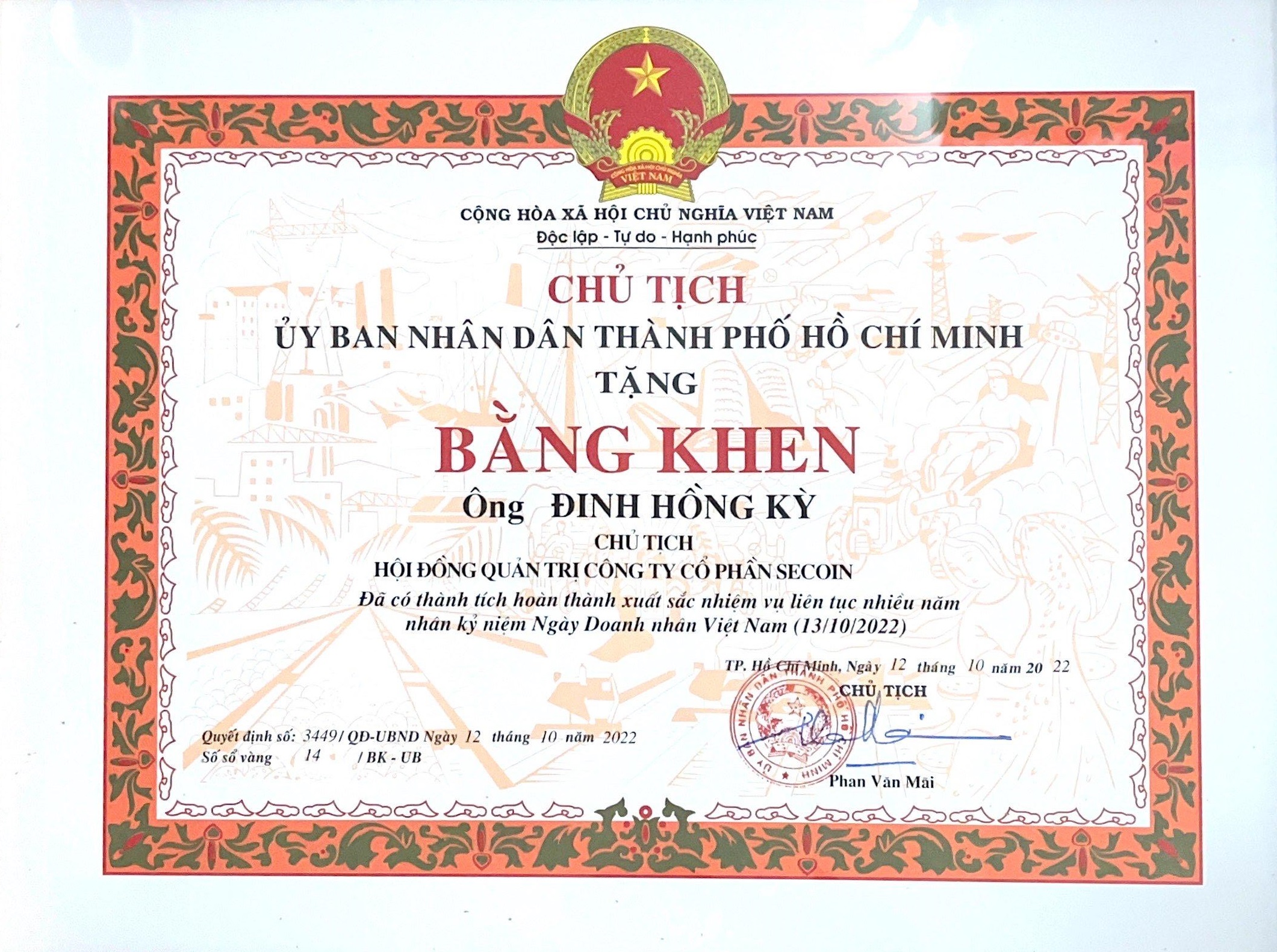 Ông Đinh Hồng Kỳ vinh dự nhận danh hiệu "Doanh nhân TP Hồ Chí Minh tiêu biểu" năm 2022